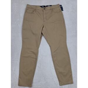 Hollister California NWT High-Rise Super Skinny Khaki Women's Size 15S